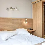 Logis Mar I Sol - Restaurant En Bord De Hotel