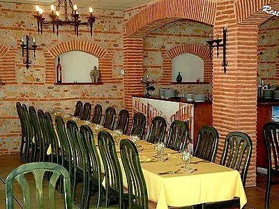 Hotel Logis Mar I Sol - Restaurant En Bord De 2*