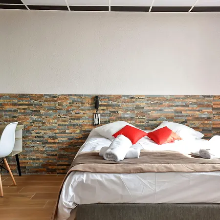 Hotel Logis Restaurant Mar I Sol