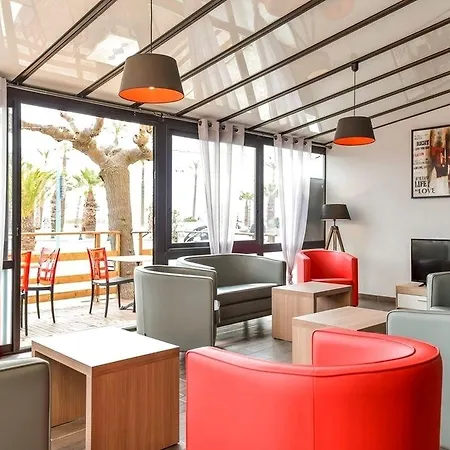 Logis Mar I Sol - Restaurant En Bord De מלון סן סיפריאן