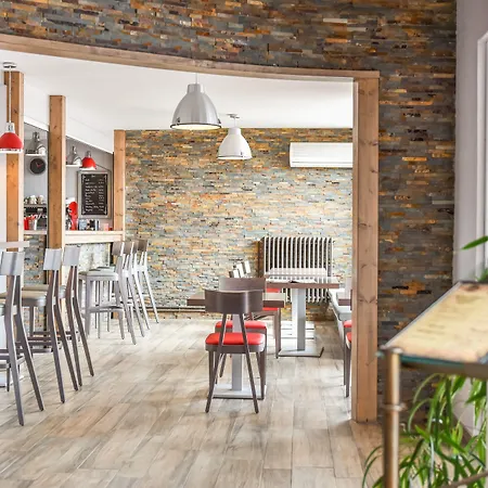 Logis Mar I Sol - Restaurant En Bord De 2*