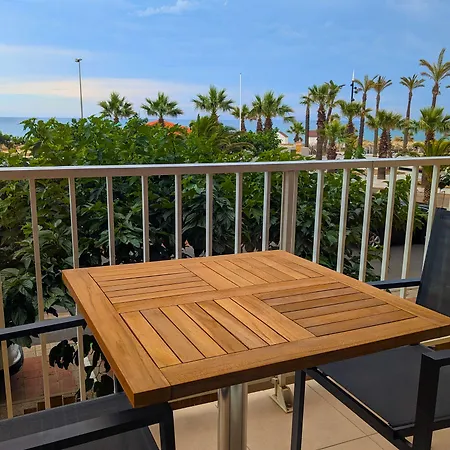 Logis Mar I Sol - Restaurant En Bord De Hotel Saint-Cyprien (Pyrenees-Orientales)