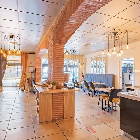מלון Logis Mar I Sol - Restaurant En Bord De 2*