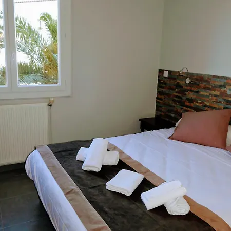 Logis Restaurant Mar I Sol Hotel Saint-Cyprien (Pyrenees-Orientales)