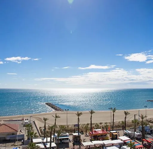 Hotel Logis Restaurant Mar I Sol 2*